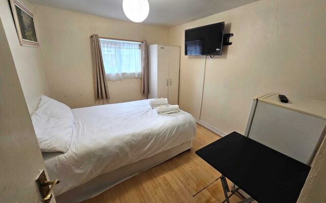 Bruce Rooms