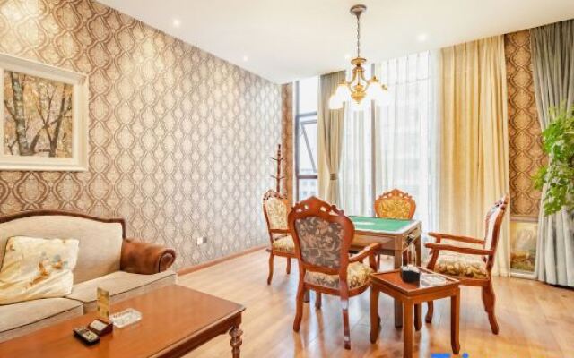 Ruibang Molly hotel