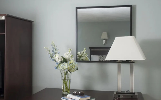 Chatham Seafarer Inn