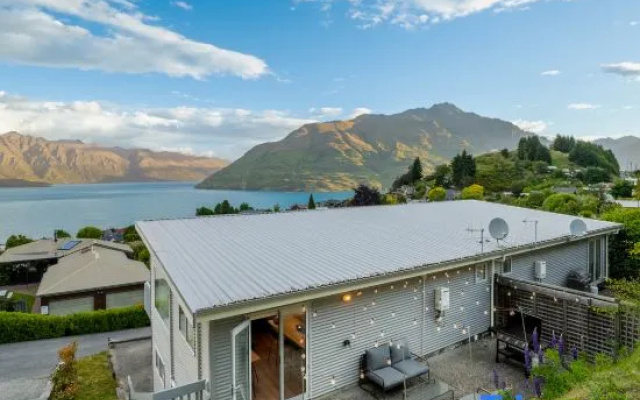 Fernhill Lookout | Near Town • Remarkables Views – Outside – Queenstown