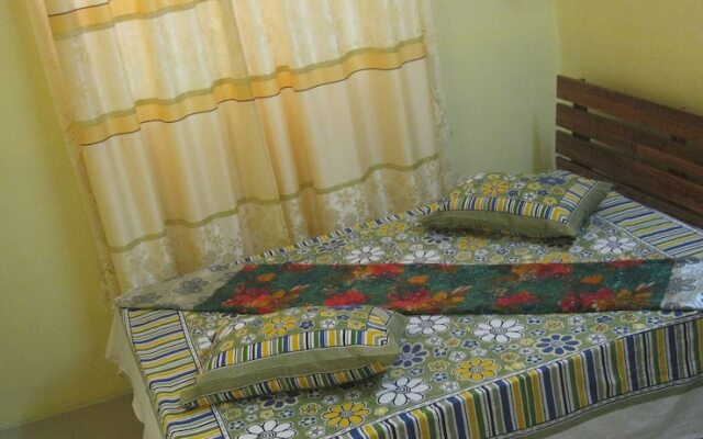 Indira Guest House Is In The Heart Of Flic En Flac