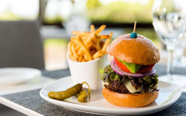 Hilton San Francisco Airport Bayfront