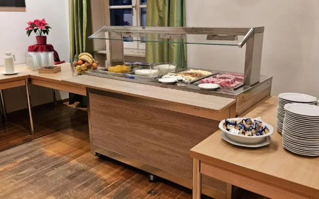 Benediktinerabtei Niederaltaich Haus St Pirmin