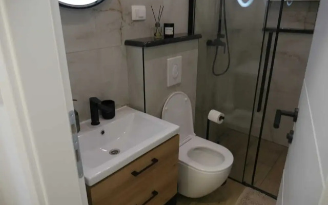 Shadesofblue M & M Sleeps 4 With Pool