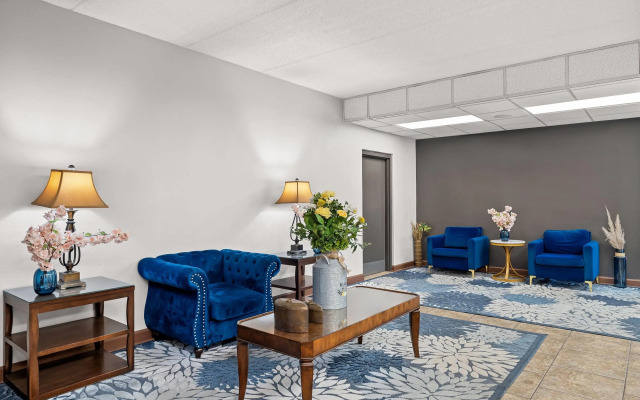 Days Inn by Wyndham Statesboro