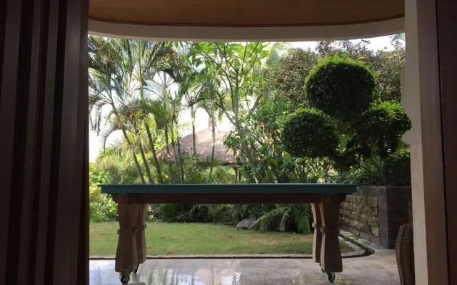 Gunung Paradis Retreat