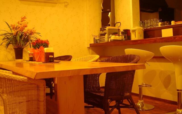 Guest House Hennka Kyoto