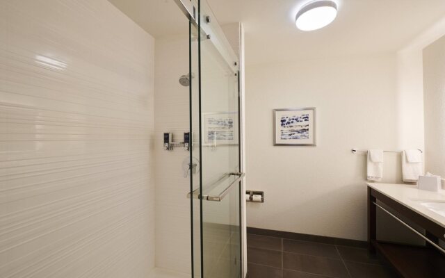 Four Points by Sheraton Cleveland-Eastlake