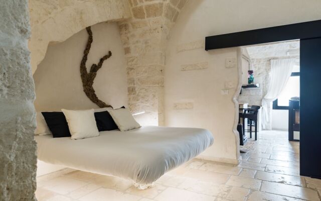 House 112 by Wonderful Italy