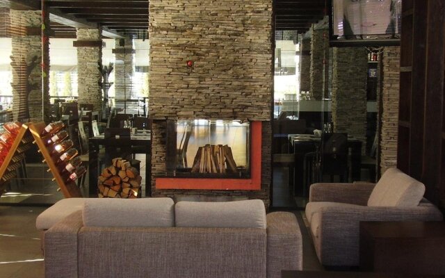 Local Stay Hotel, BW Signature Collection