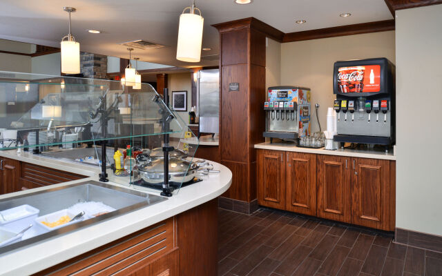 Staybridge Suites Rochester - Commerce Dr NW by IHG