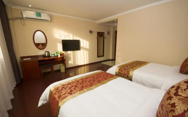 GreenTree Inn Wenshang Baoxiang Temple Express Hotel