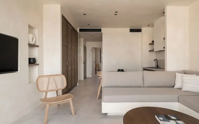 Seven Rocks Suites