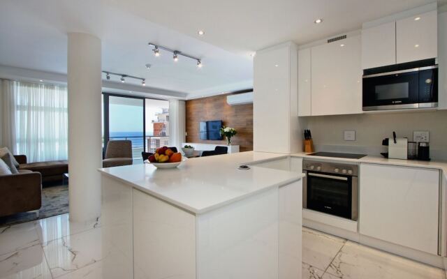 Fairmont 303