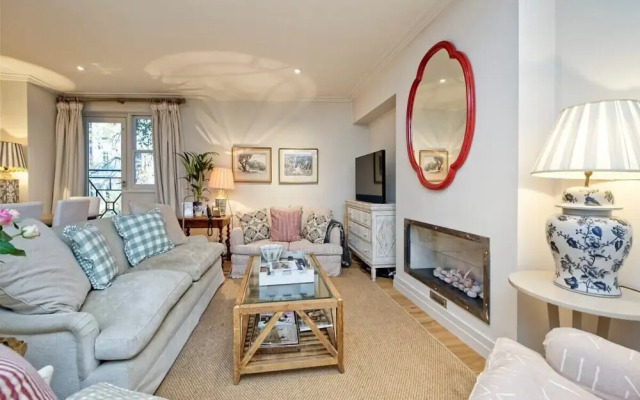 Gorgeous 4-bed House Near Museums & Hyde Park