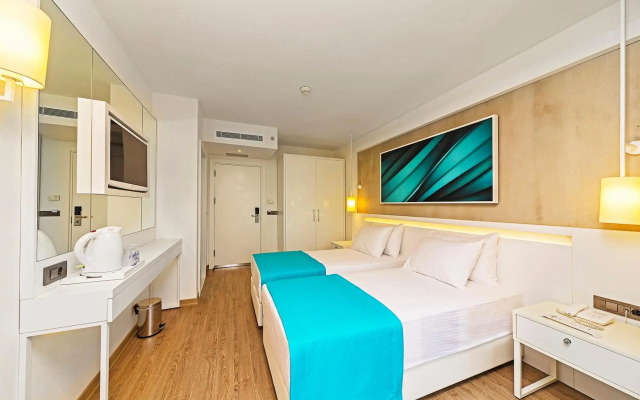 Poseidon Hotel - Adults Only