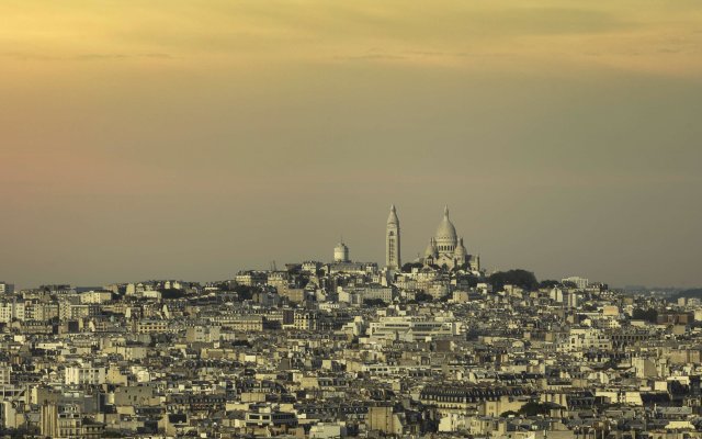 Hyatt Regency Paris Etoile