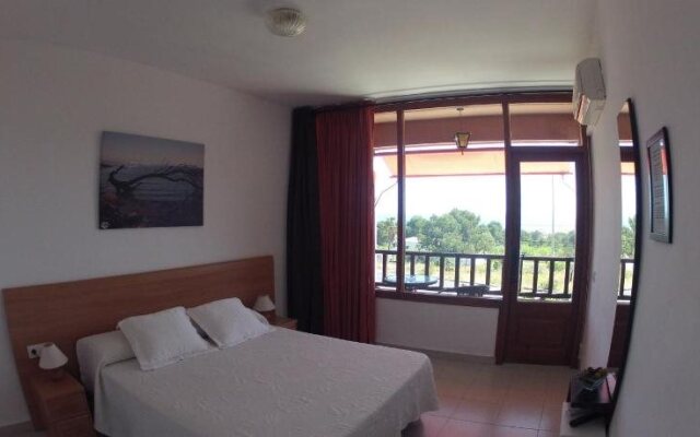 Hotel Rural Serra Dírta