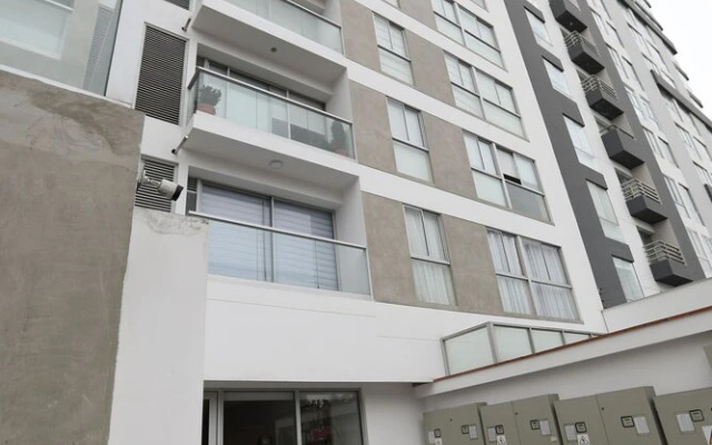 Vistas espectaculares en tranquilo apt