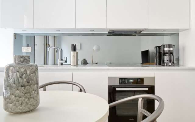 Maughan Library Apartments by Sonder