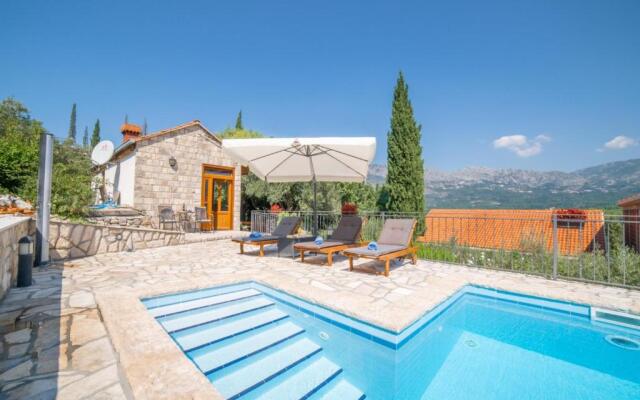 Villa Lucija