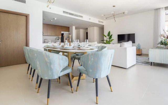 Frank Porter - 5242 Emaar T1