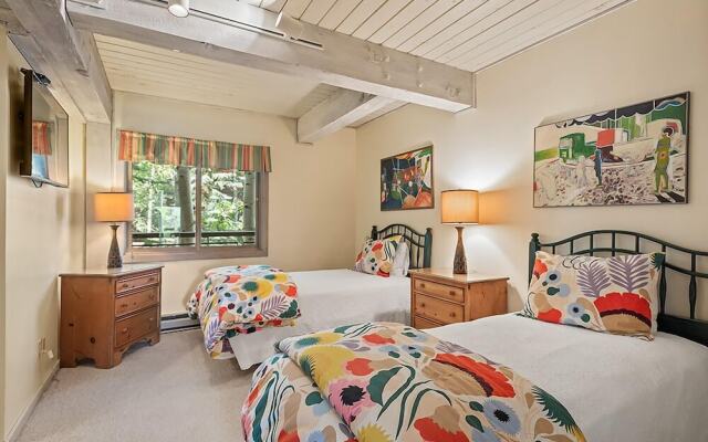 The Enclave at Snowmass by Frias