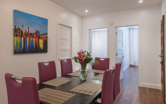 LMVR - LuxApt 3 - 7 bedrooms 2 bathrooms
