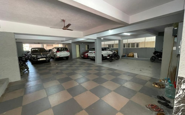 SriLakshmitulasiresidency by pickurstay