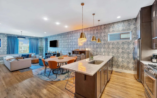 Ultimate Rooftop Double Games BBQ Skyline Views