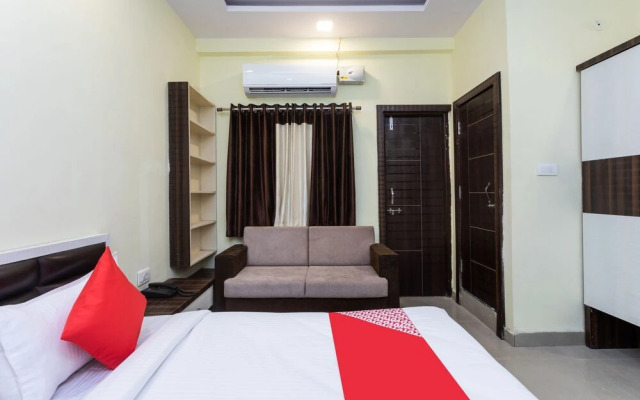 OYO Flagship 33019 Sartaaj