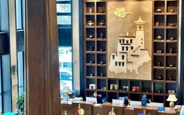 Lhasa ZeDang Hotel Potala Palace