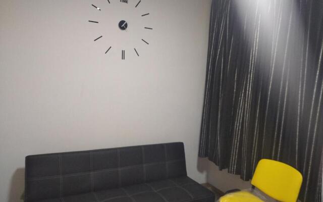 Lviv Новобудова біля автовокзалу