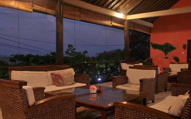 Crystal Ocean View Tulamben Hotel