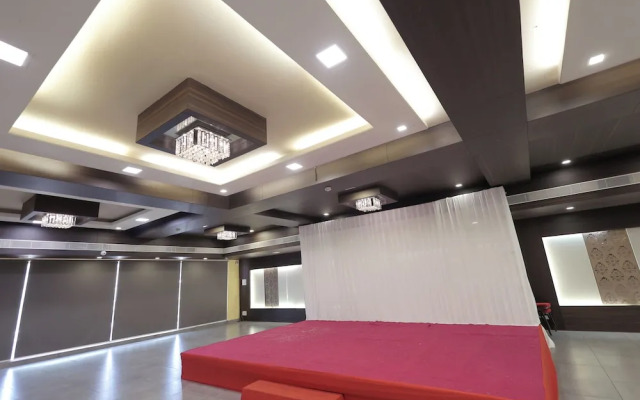 HOTEL SHAGUN ROOMS & BANQUET Surat