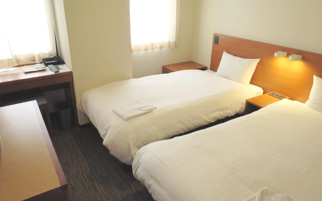Sun Palace Hotel – Guest Rooms – Shizuoka