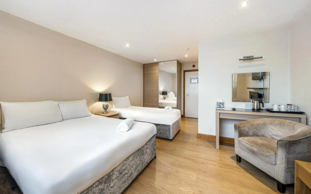 Bluewaters Hotel