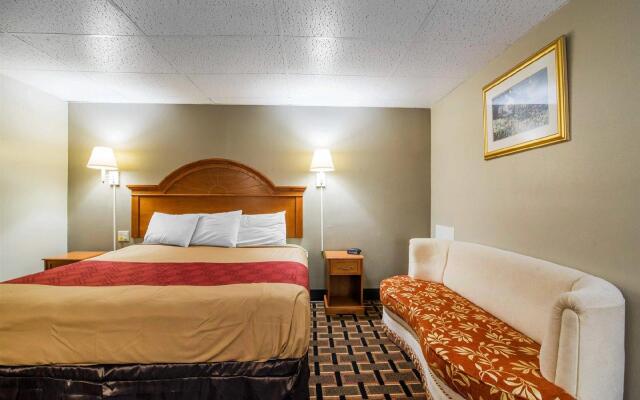 Econo Lodge New Paltz