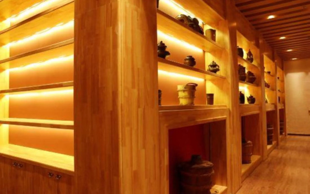 Gusiluo Hotel