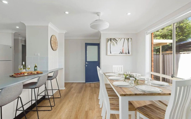 Whitesands Hideaway - STAY three PAY two