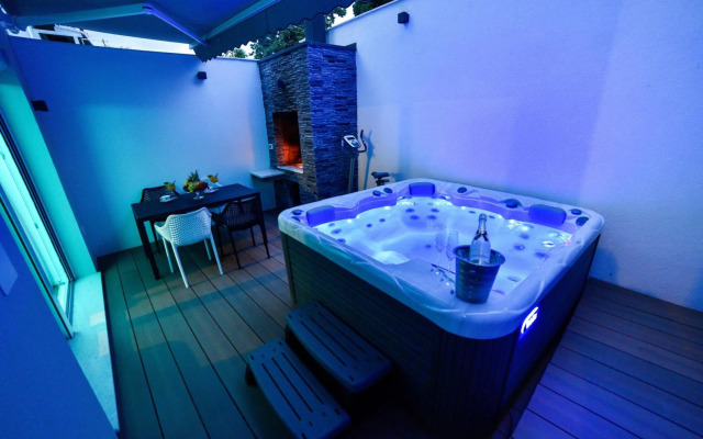 Luxury Apartment Knezovic