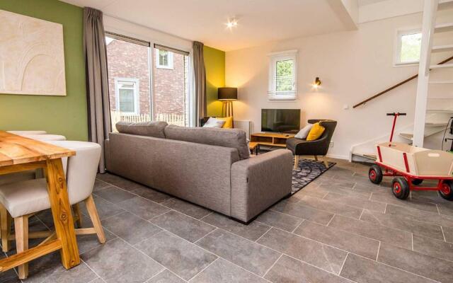 Comfy Holiday Home Just 4 km. From Maastricht