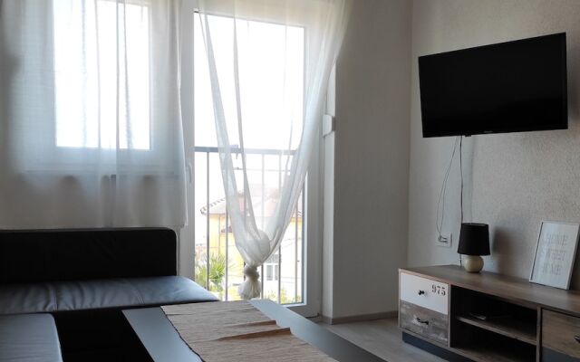 Karolina Apartment