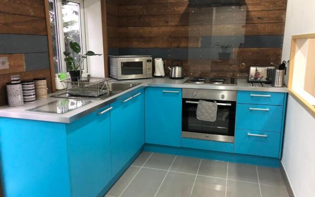 Treetops flat2 Hall Green B28