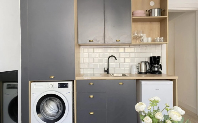 Central and Modern Flat in Cihangir
