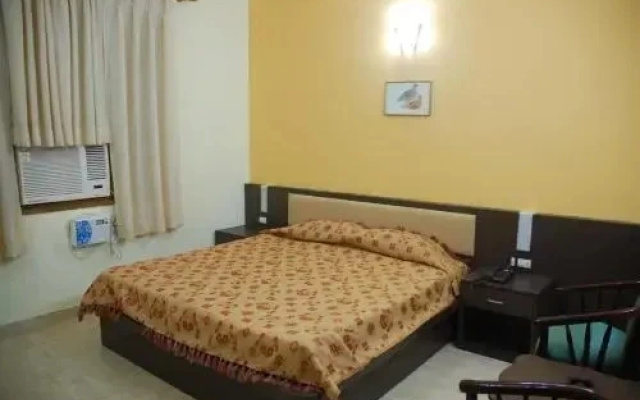 Hotel Magnet House