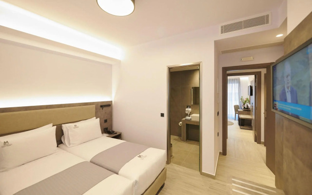 Meni Hotel