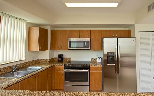 The Hotel House - One Broadway