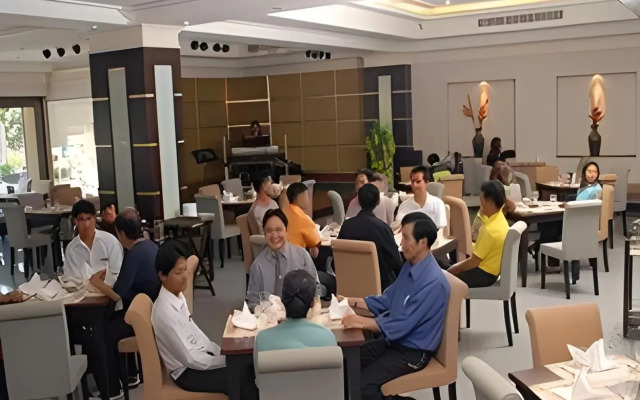 Chakungrao Riverview Hotel