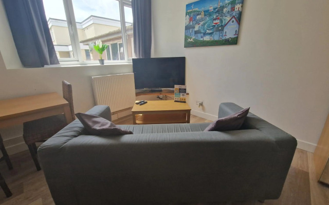 Flat 20 Studio Apartment Southlands